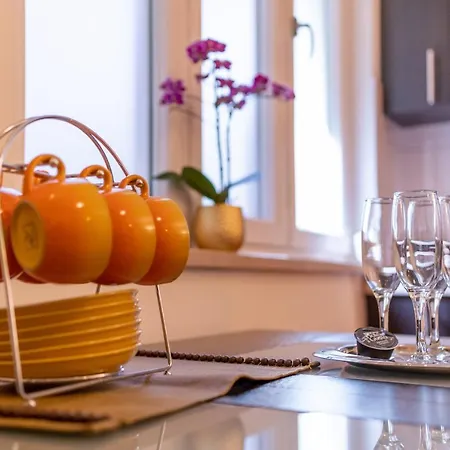 Naja Apartment *