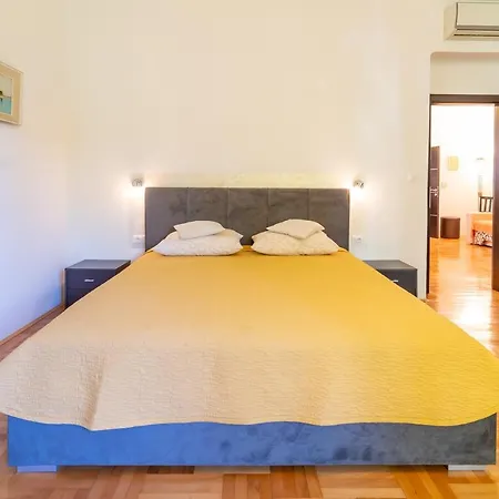 Apartment Naja